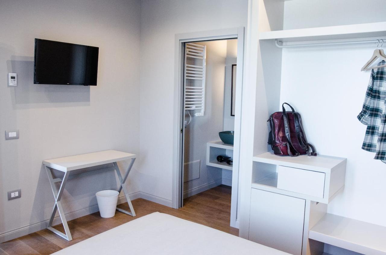 Diecidodici Boutiquerooms Sirolo Exterior photo